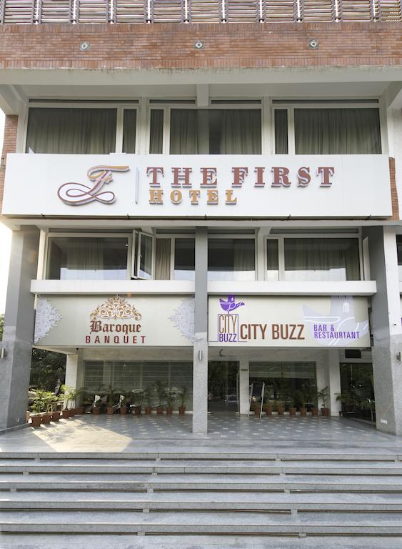 The First Hotel Chandigarh Exterior photo
